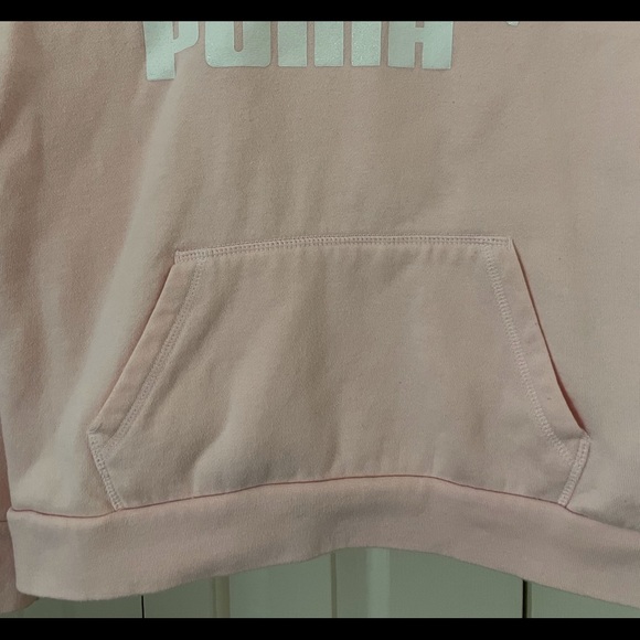 Girls Puma Pink Hoodie With Pockets, Size Large - Picture 2 of 5